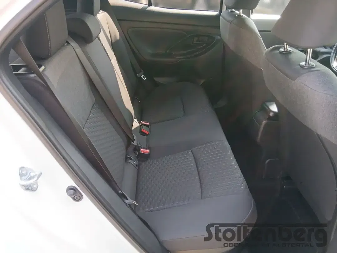 Toyota Yaris Cross - Thumbnail 7