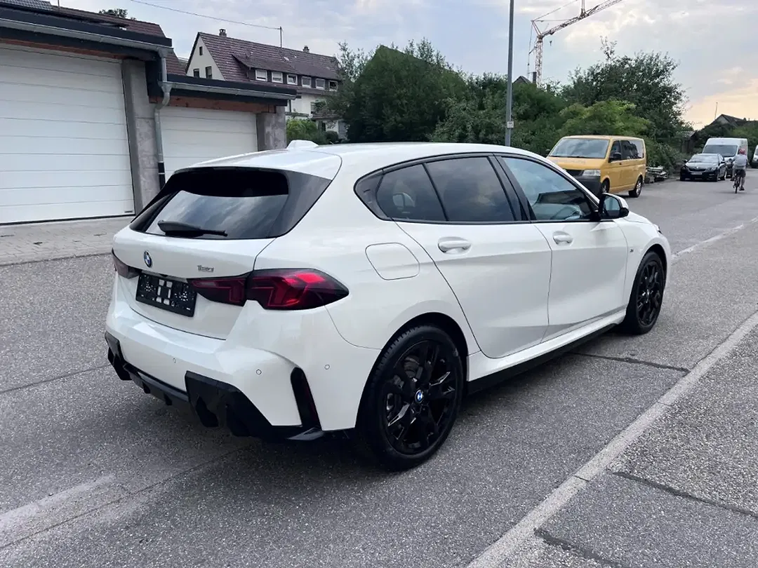 BMW 120 - Thumbnail 5
