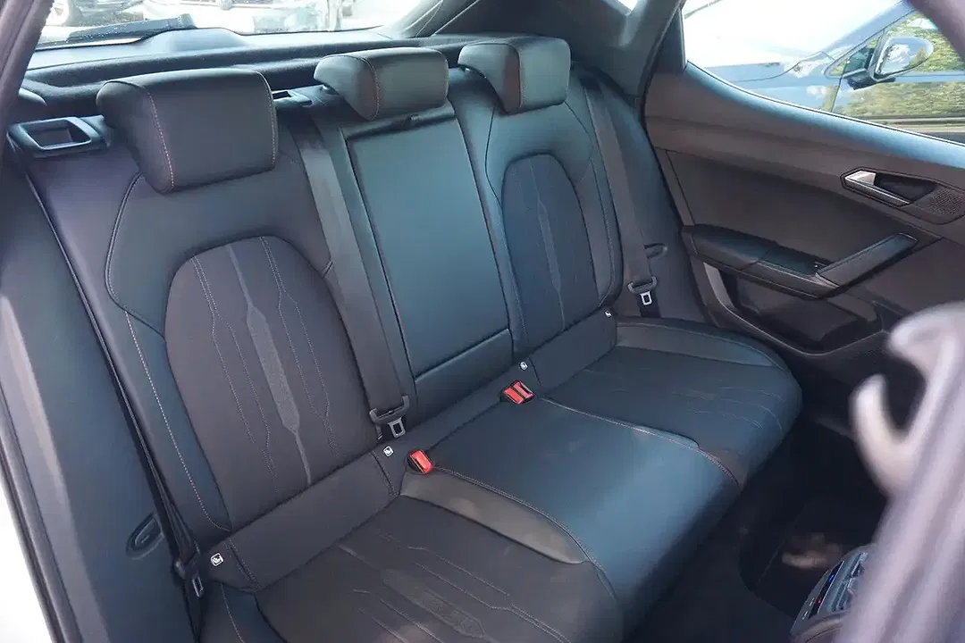 CUPRA Leon - Thumbnail 13