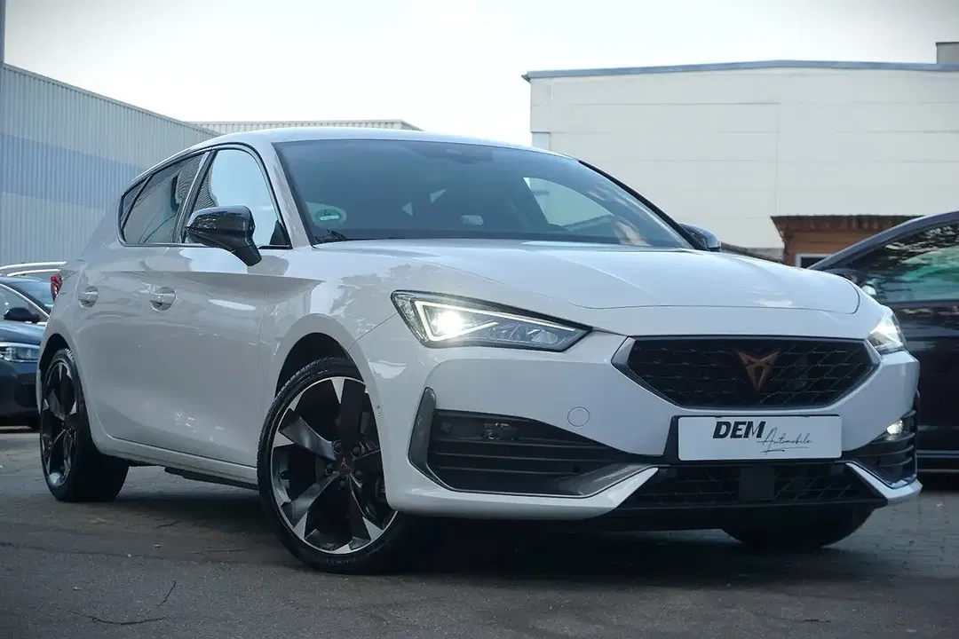 CUPRA Leon - Thumbnail 3