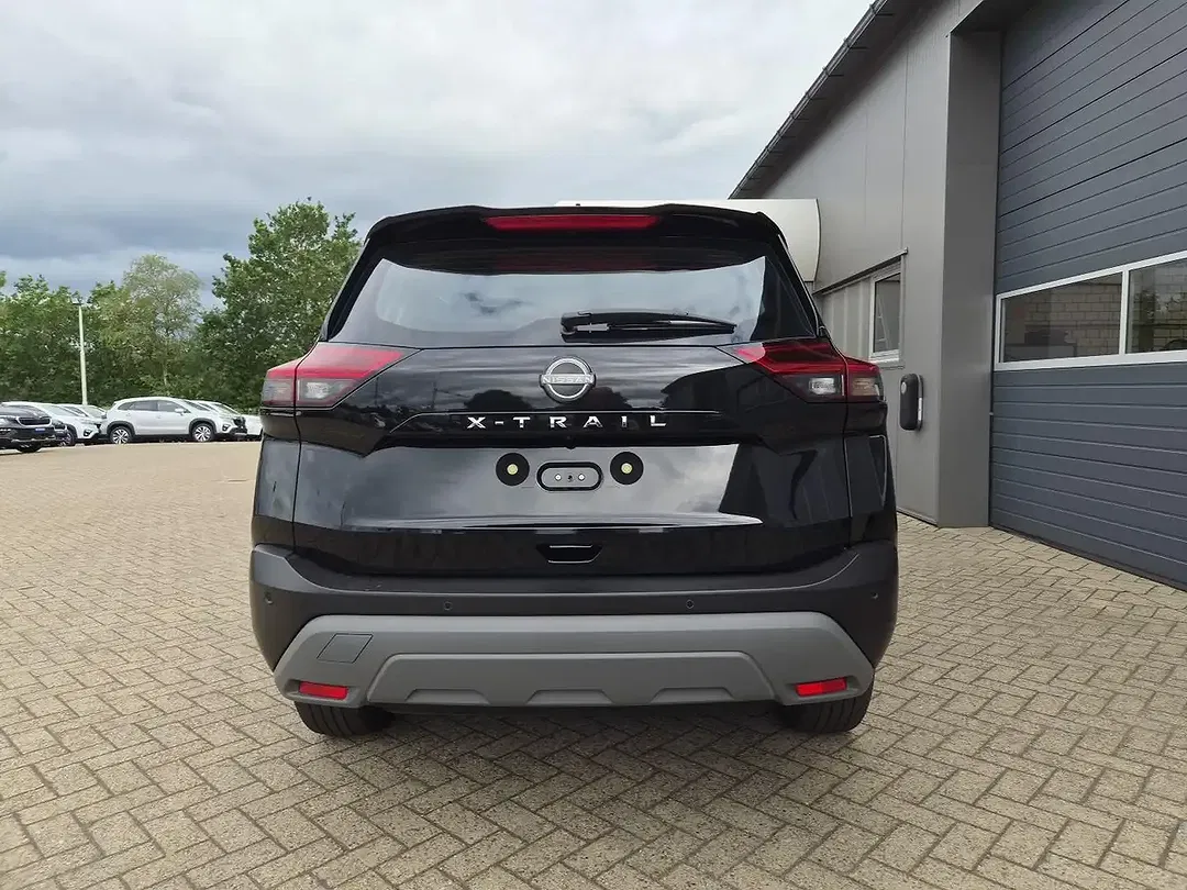 Nissan X-Trail - Thumbnail 4
