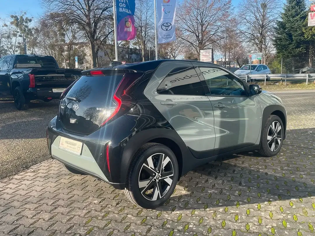 Toyota Aygo X - Thumbnail 8