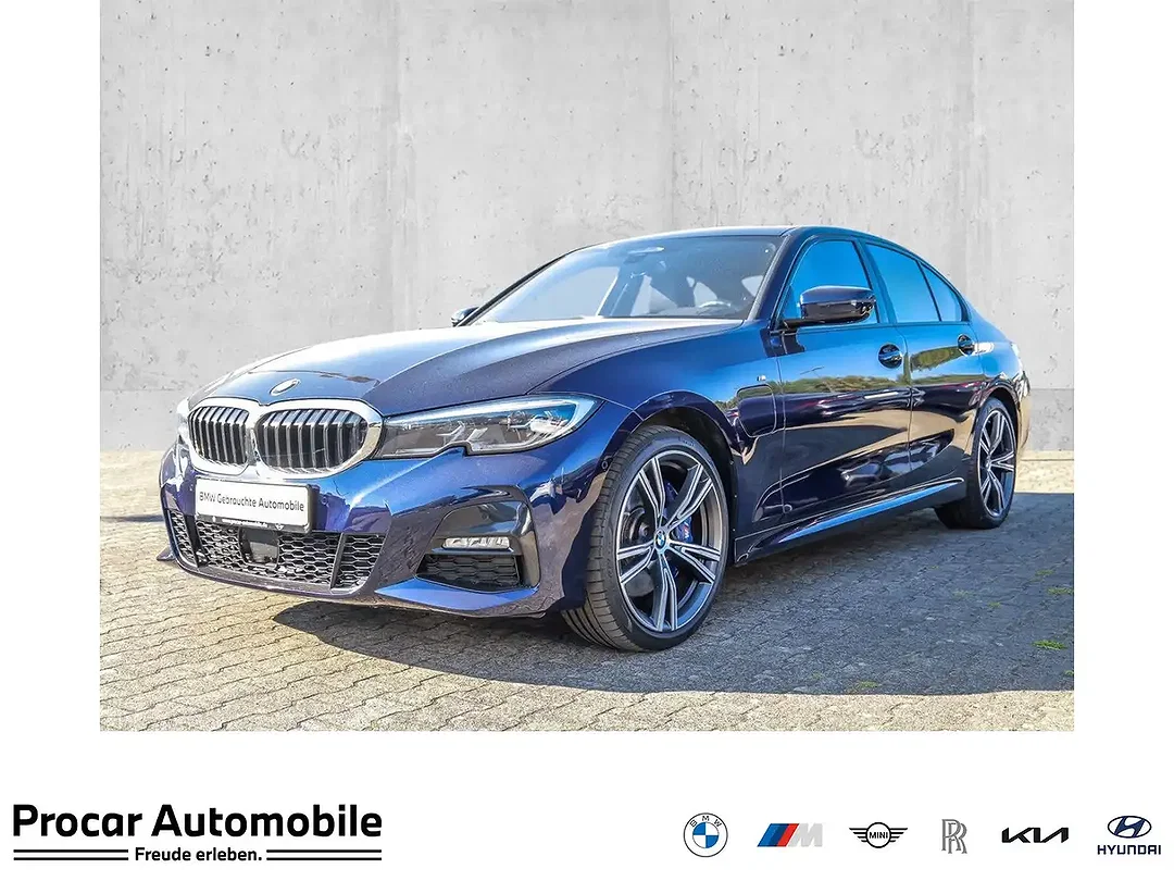 BMW 330 - Afbeelding 1