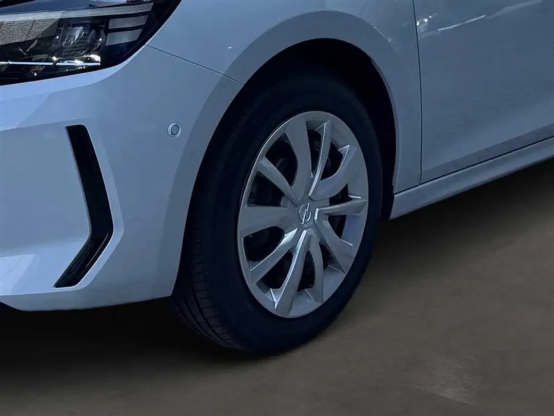 Opel Corsa - Thumbnail 8