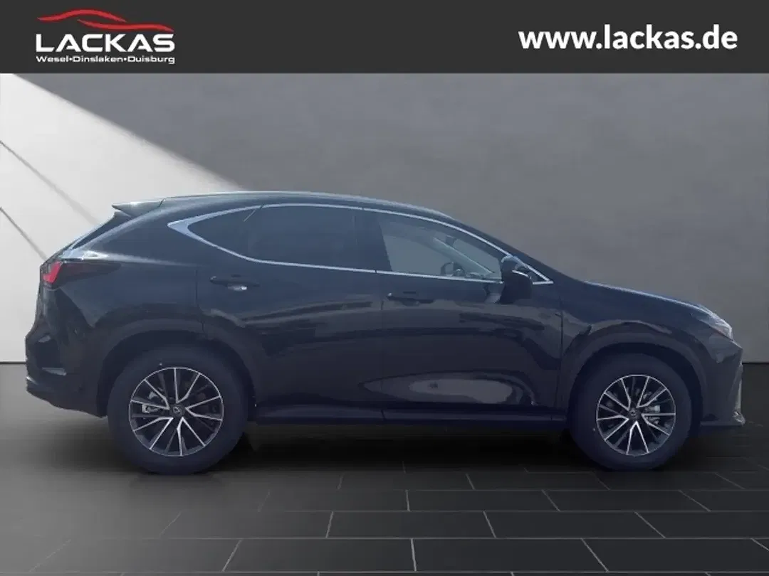 Lexus NX 350h - Thumbnail 6