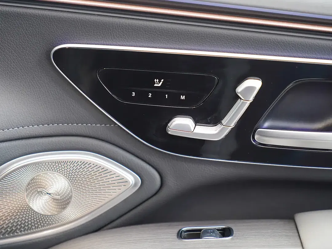 Mercedes-Benz EQS - Thumbnail 15