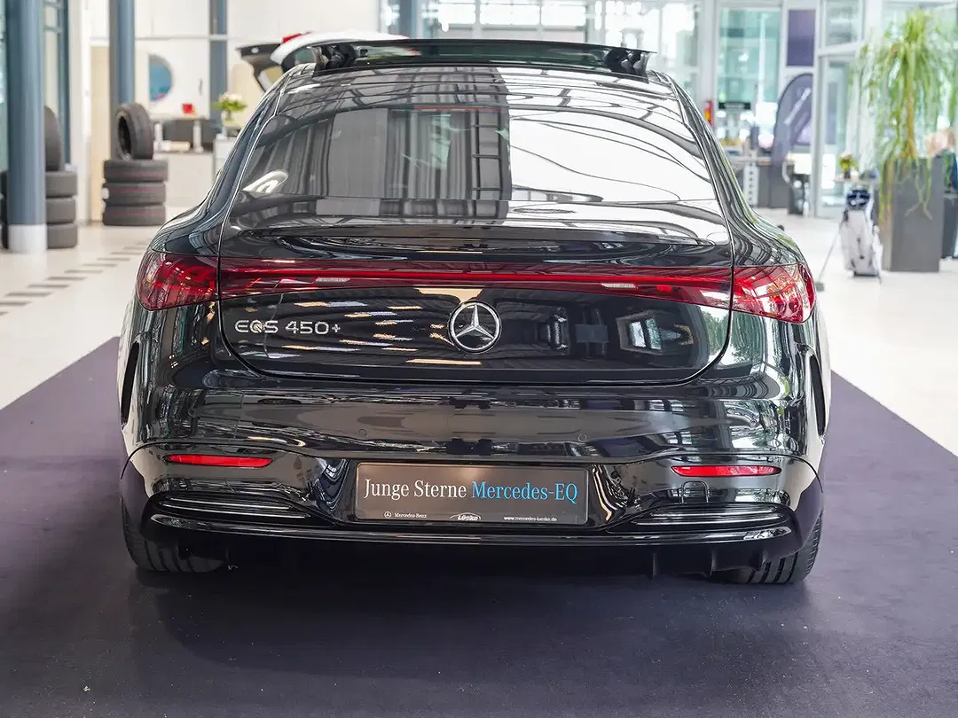 Mercedes-Benz EQS - Thumbnail 5