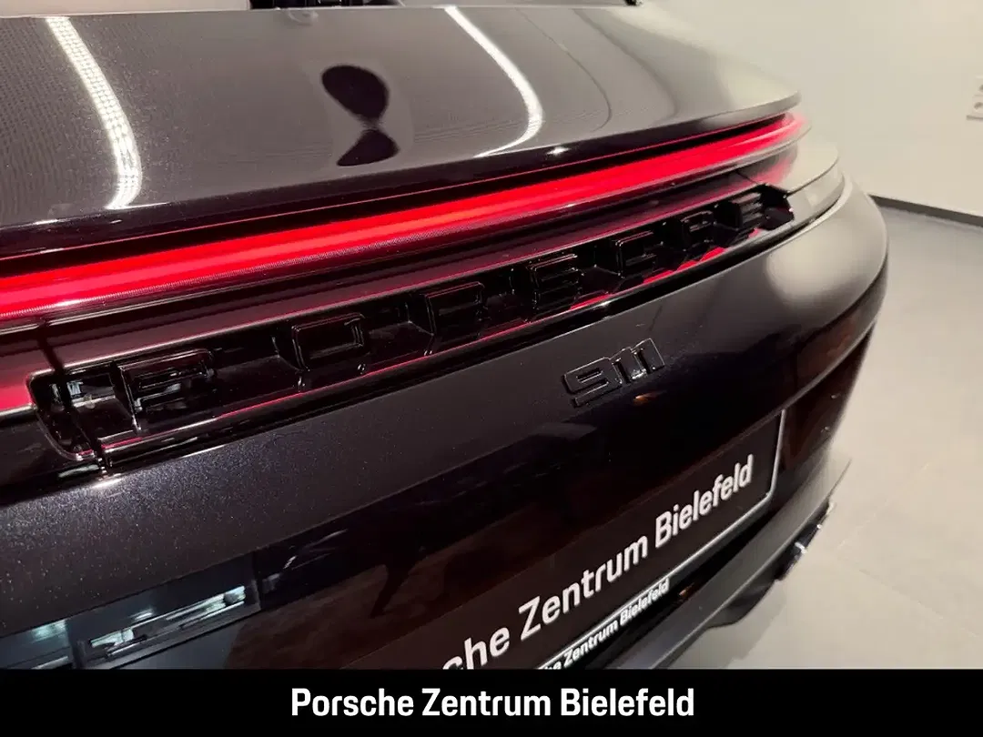 Porsche 992 - Thumbnail 9