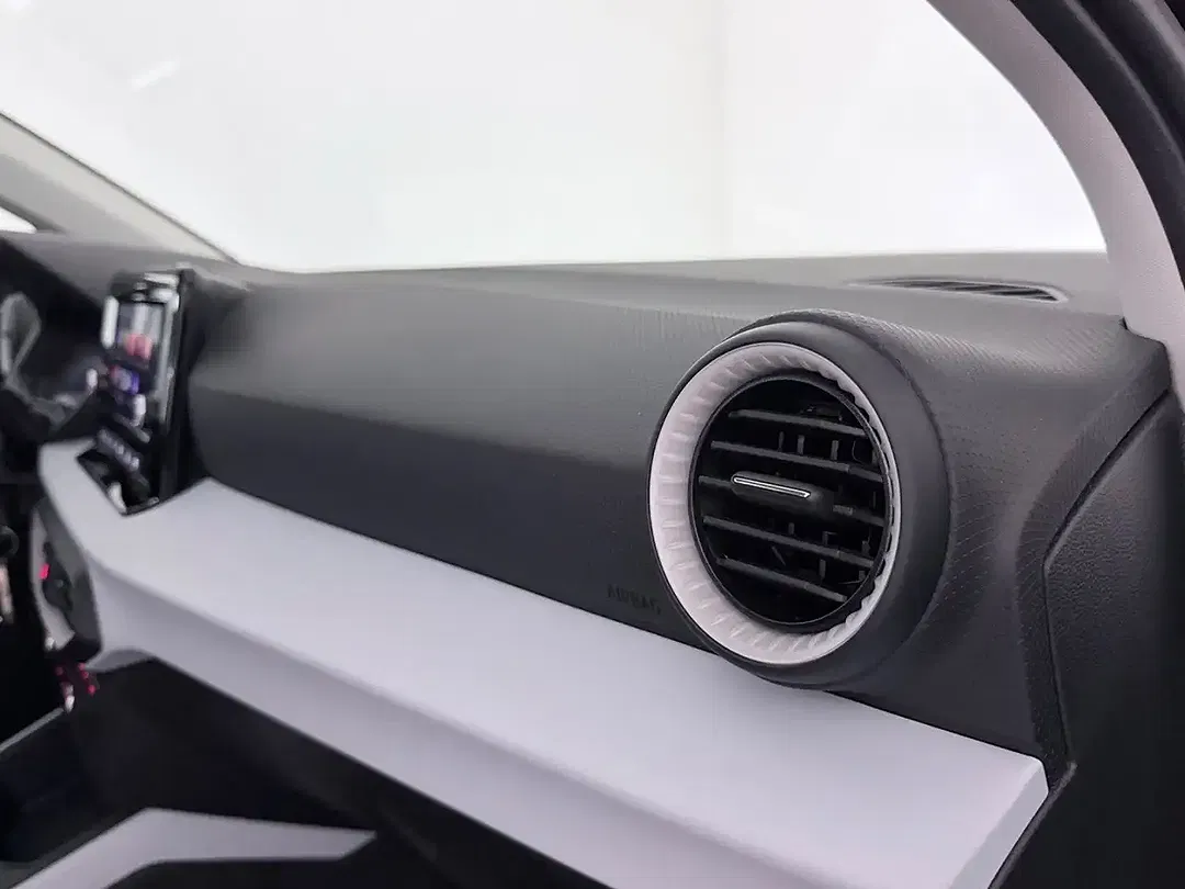 SEAT Arona - Thumbnail 6