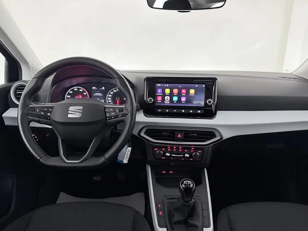 SEAT Arona - Thumbnail 5