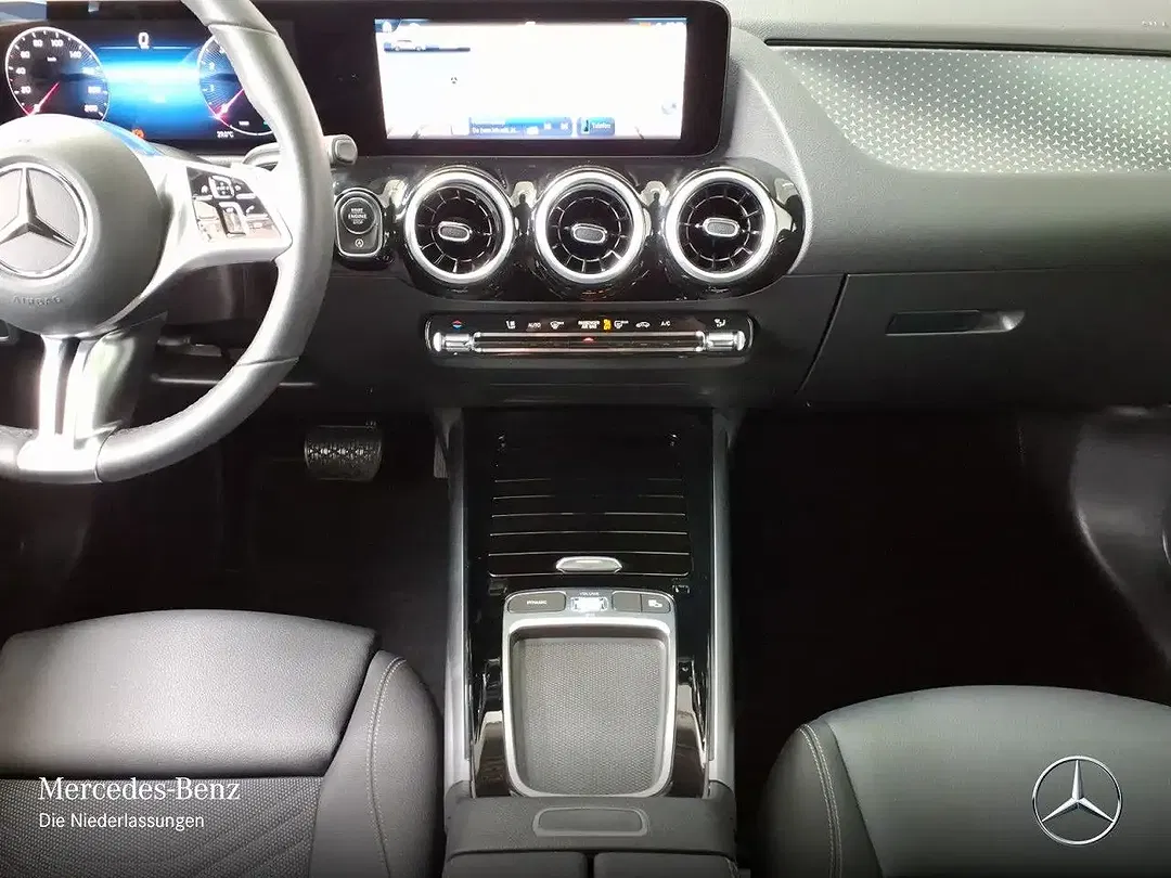 Mercedes-Benz B 180 7G-TRONIC Progressive - foto 14