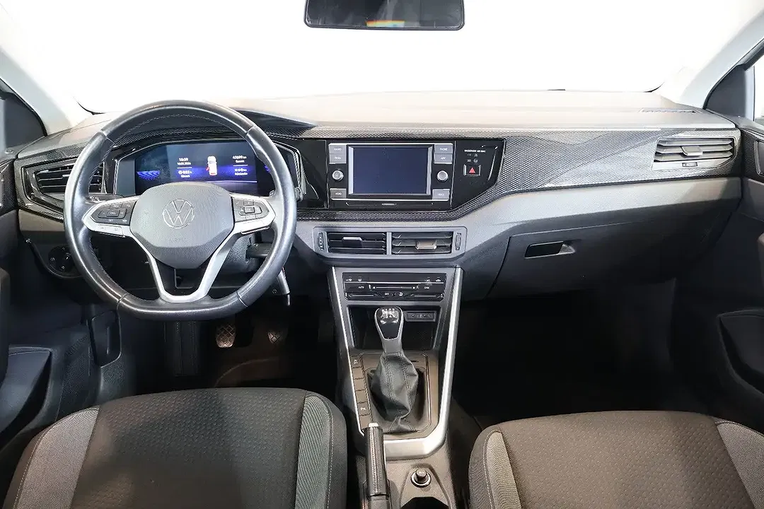Volkswagen Polo - Thumbnail 4