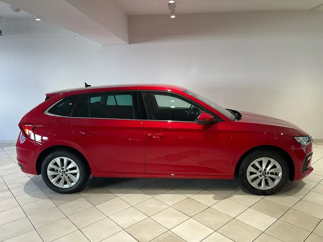 Skoda Scala - Thumbnail 4