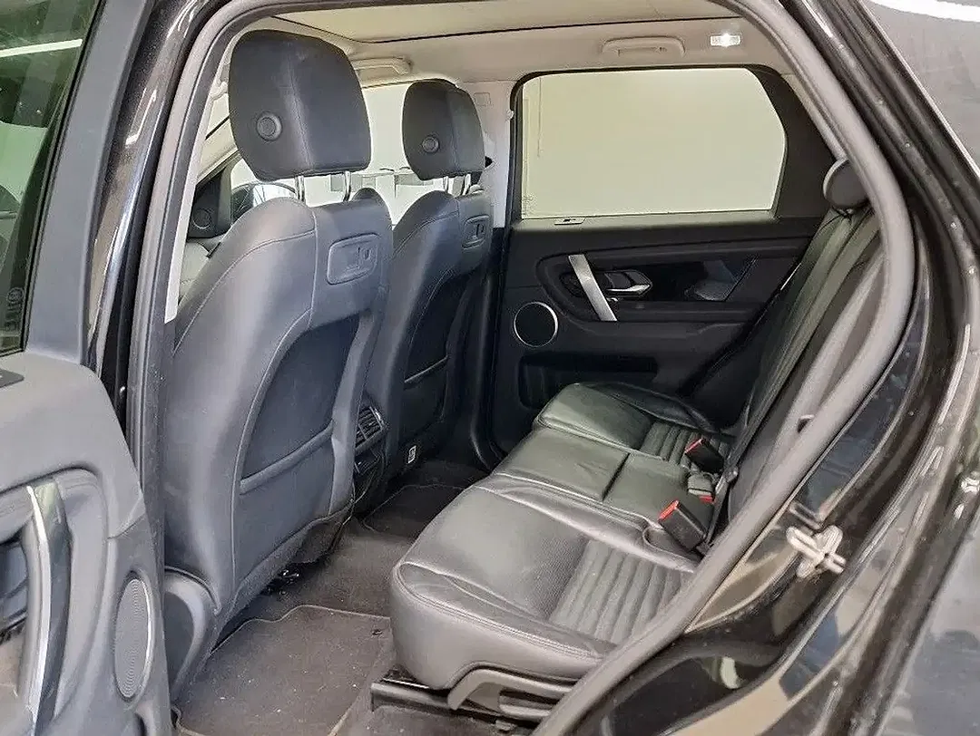 Land Rover Discovery Sport - Thumbnail 8