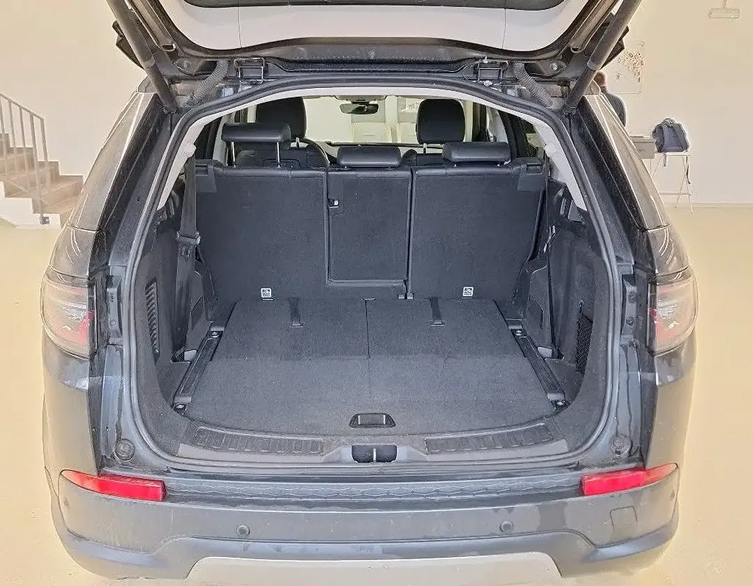 Land Rover Discovery Sport - Thumbnail 9
