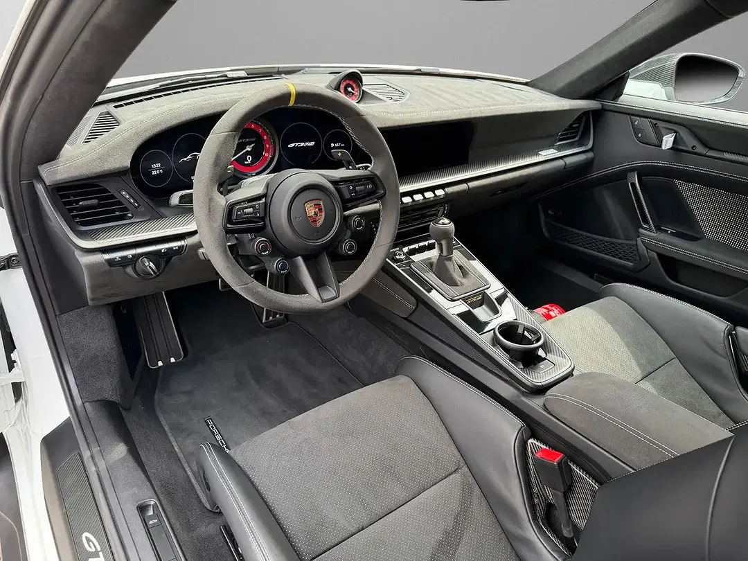 Porsche 911 - Thumbnail 10