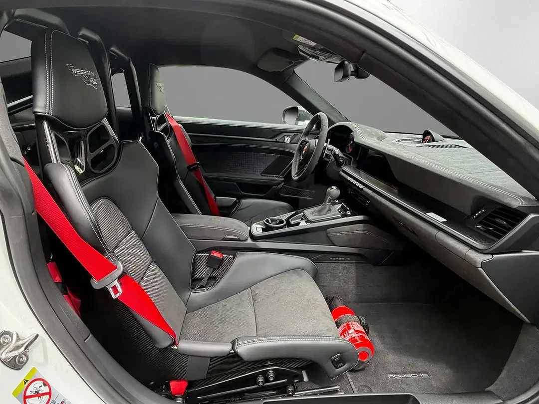 Porsche 911 - Thumbnail 13
