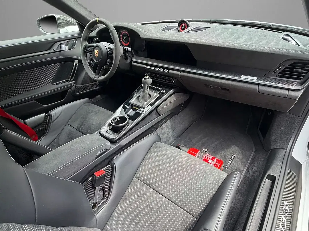 Porsche 911 - Thumbnail 14