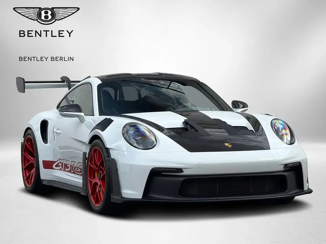Porsche 911 - Thumbnail 3