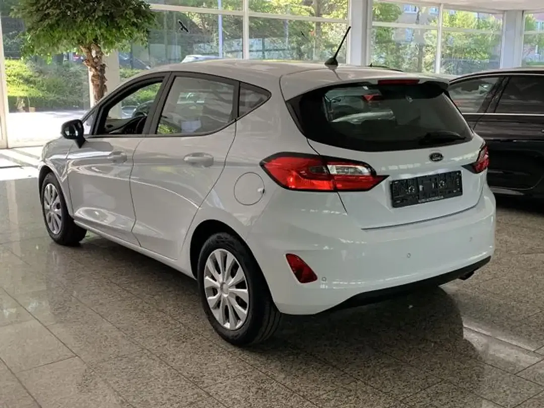 Ford Fiesta - Thumbnail 6