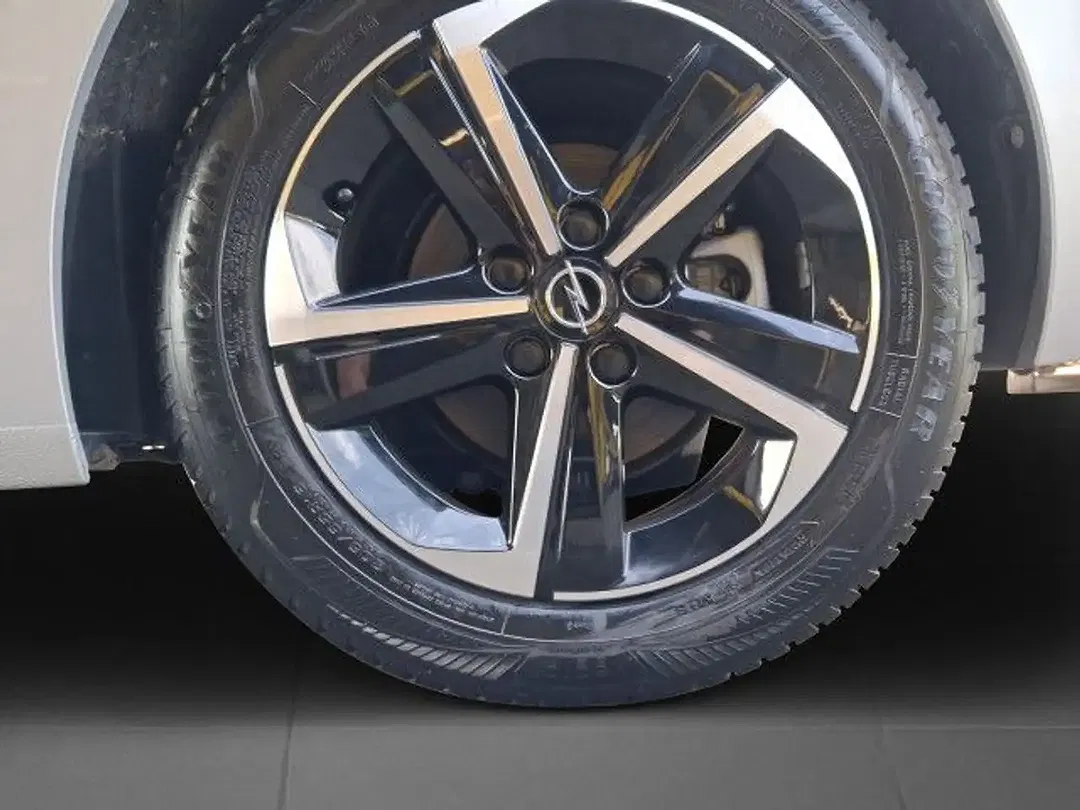Opel Astra - Thumbnail 9