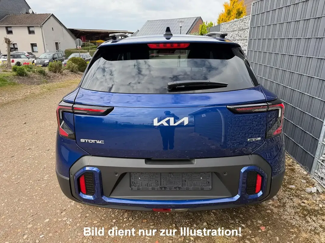 Kia Stonic - Thumbnail 4