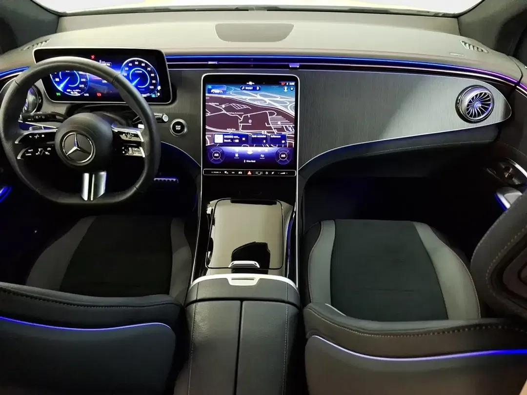 Mercedes-Benz EQE 350 - Thumbnail 13