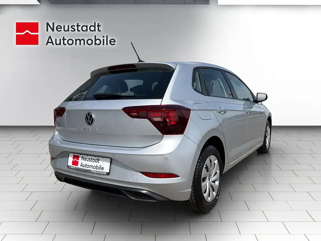 Volkswagen Polo - Thumbnail 4