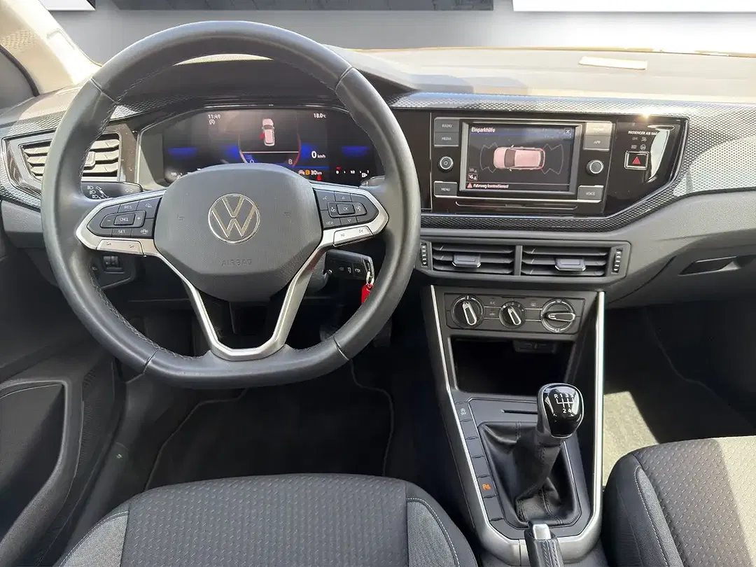 Volkswagen Polo - Thumbnail 9