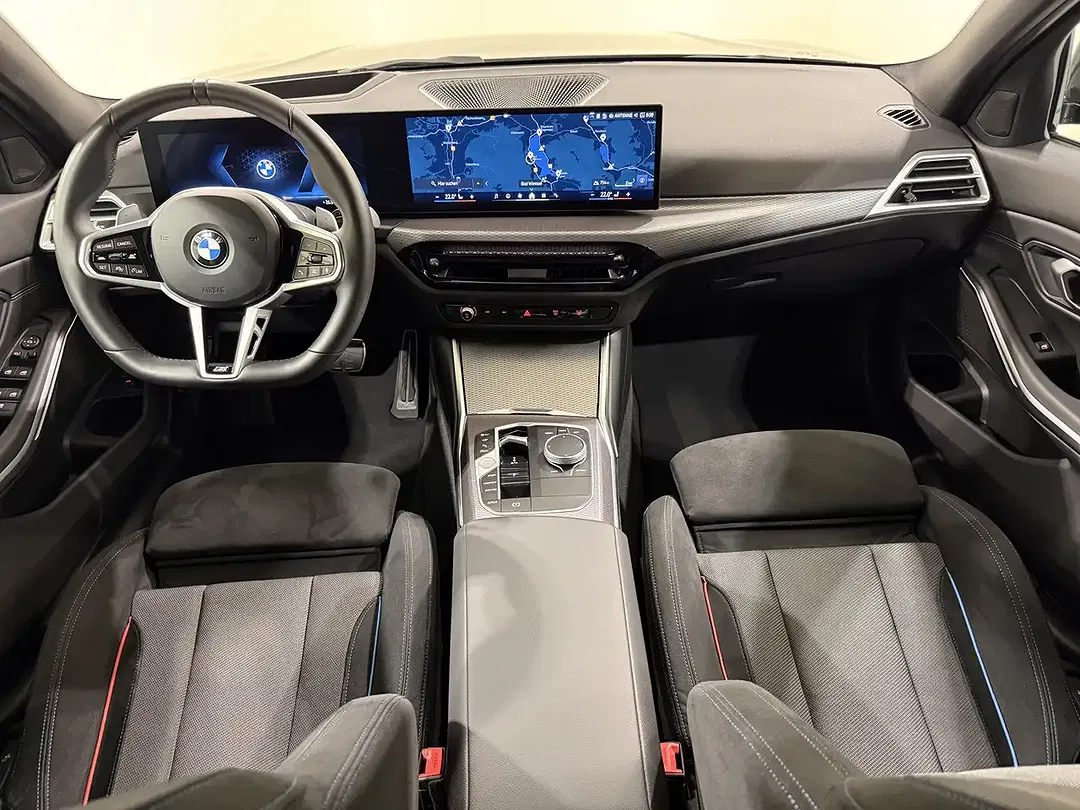 BMW 320 - Thumbnail 11