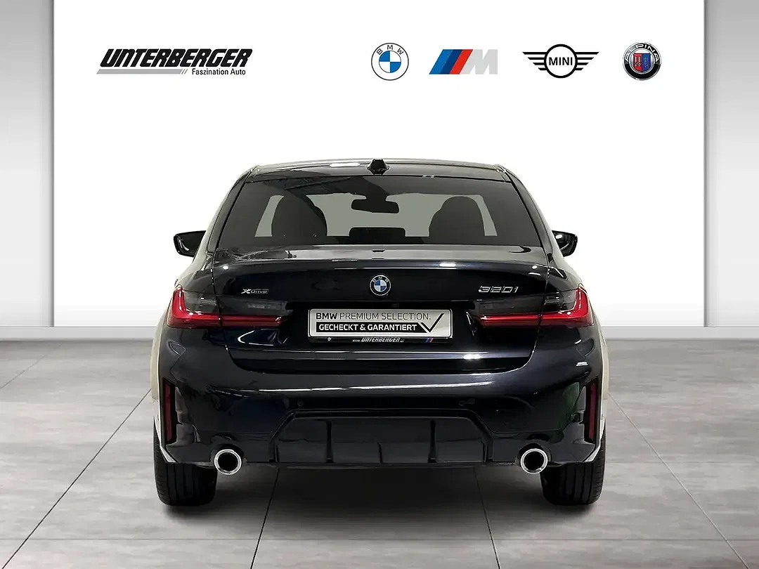 BMW 320 - Thumbnail 5