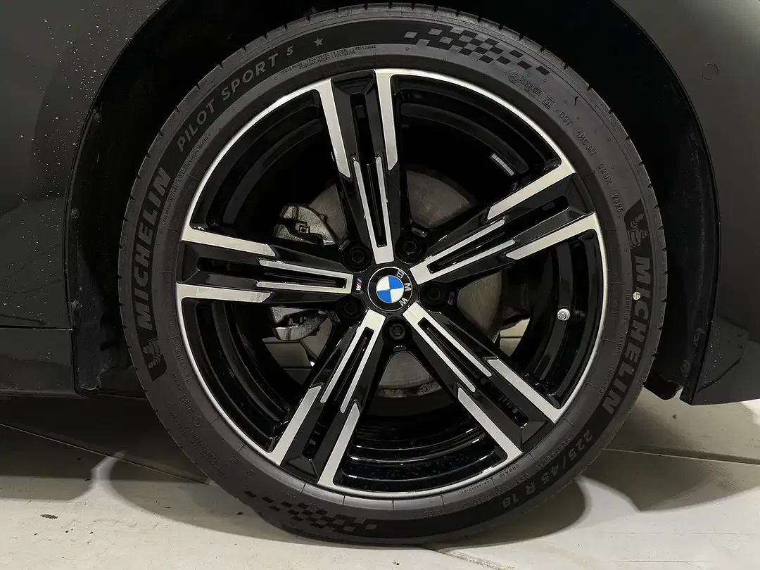 BMW 320 - Thumbnail 8