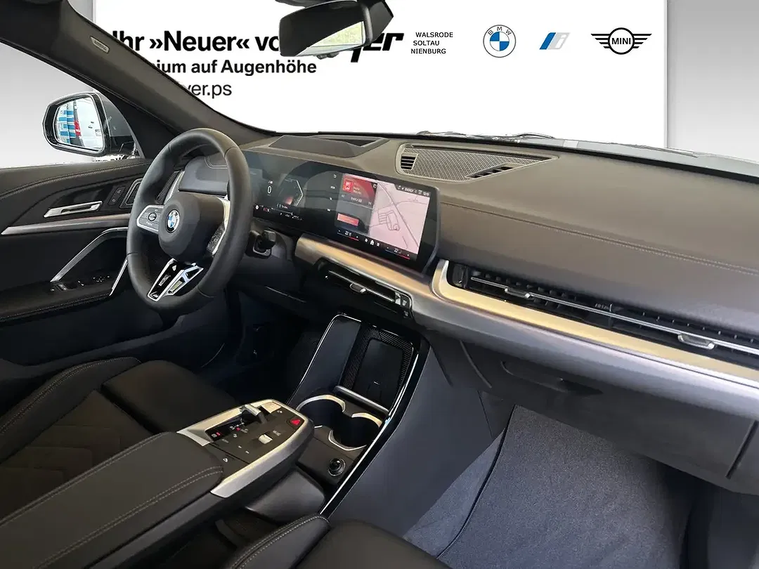 BMW X2 - Thumbnail 4