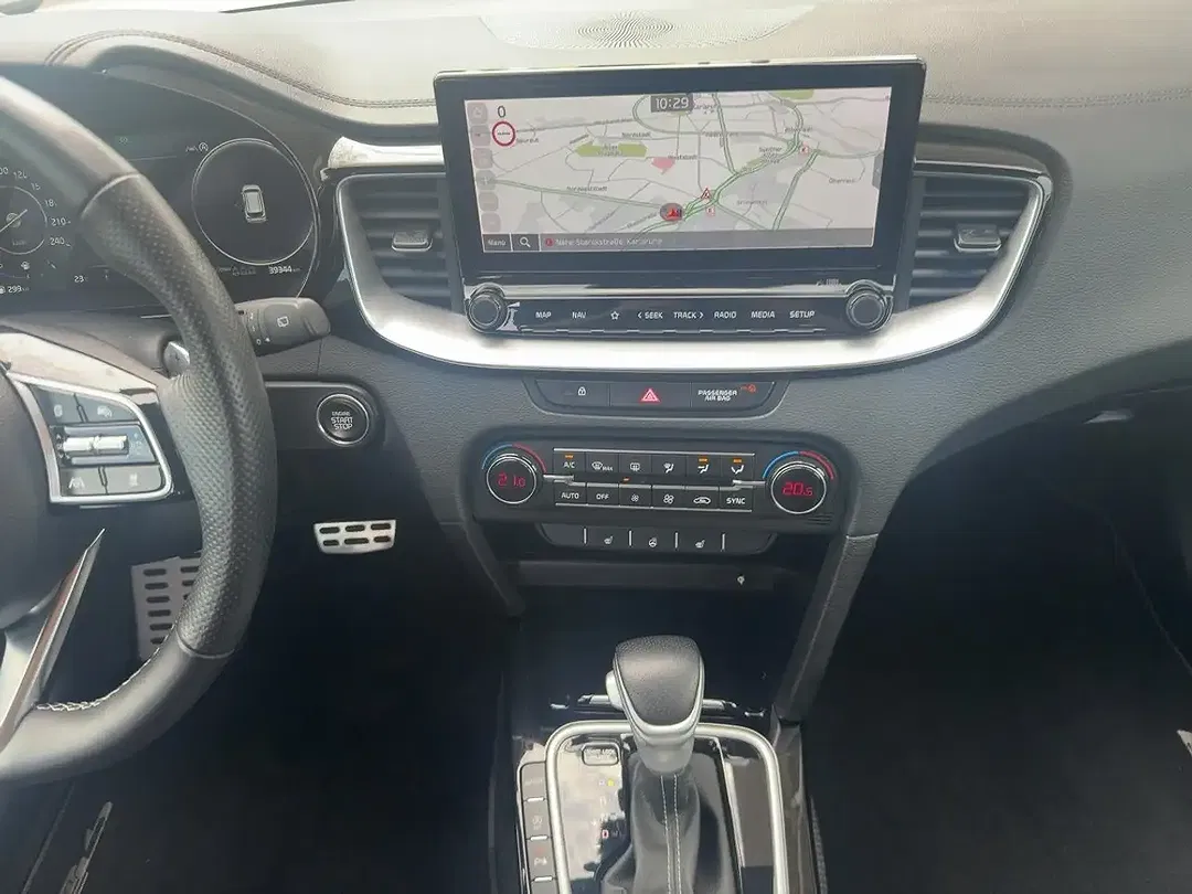 Kia Ceed SW / cee'd SW - Thumbnail 9