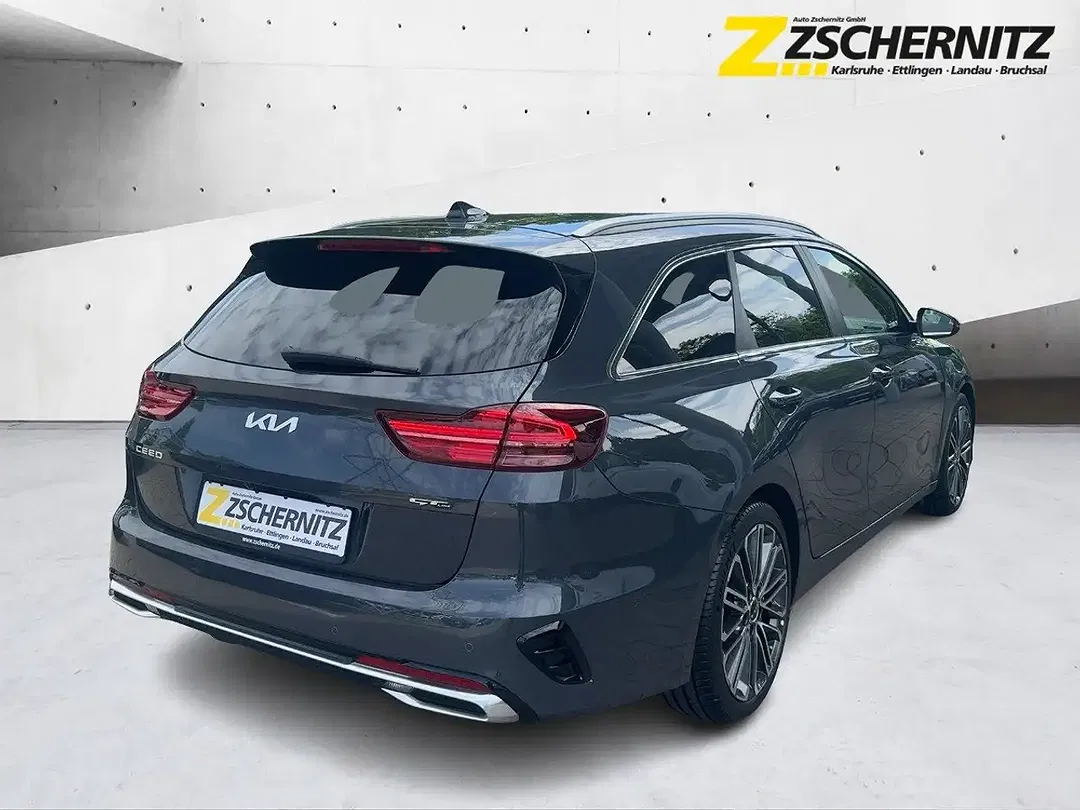 Kia Ceed SW / cee'd SW - Thumbnail 3