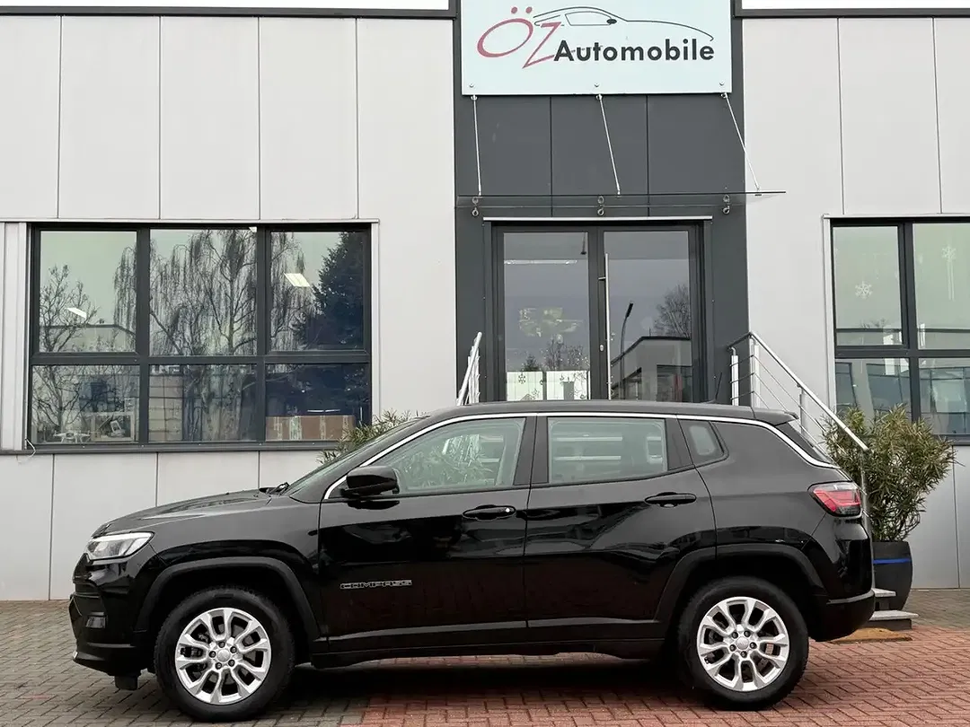 Jeep Compass - Thumbnail 11