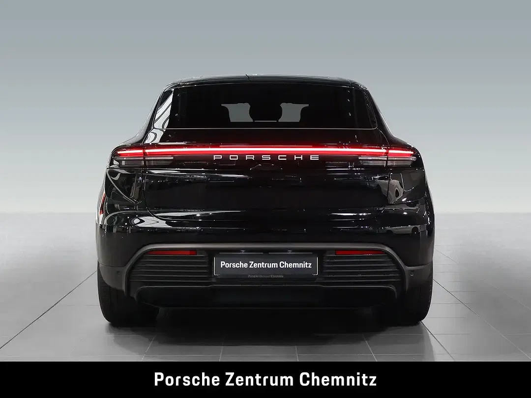 Porsche Macan - Thumbnail 5