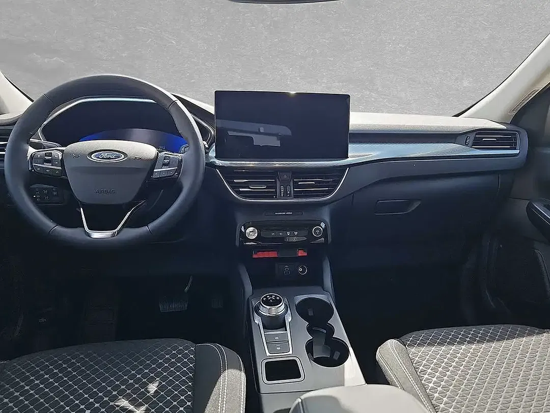 Ford Kuga - Thumbnail 6