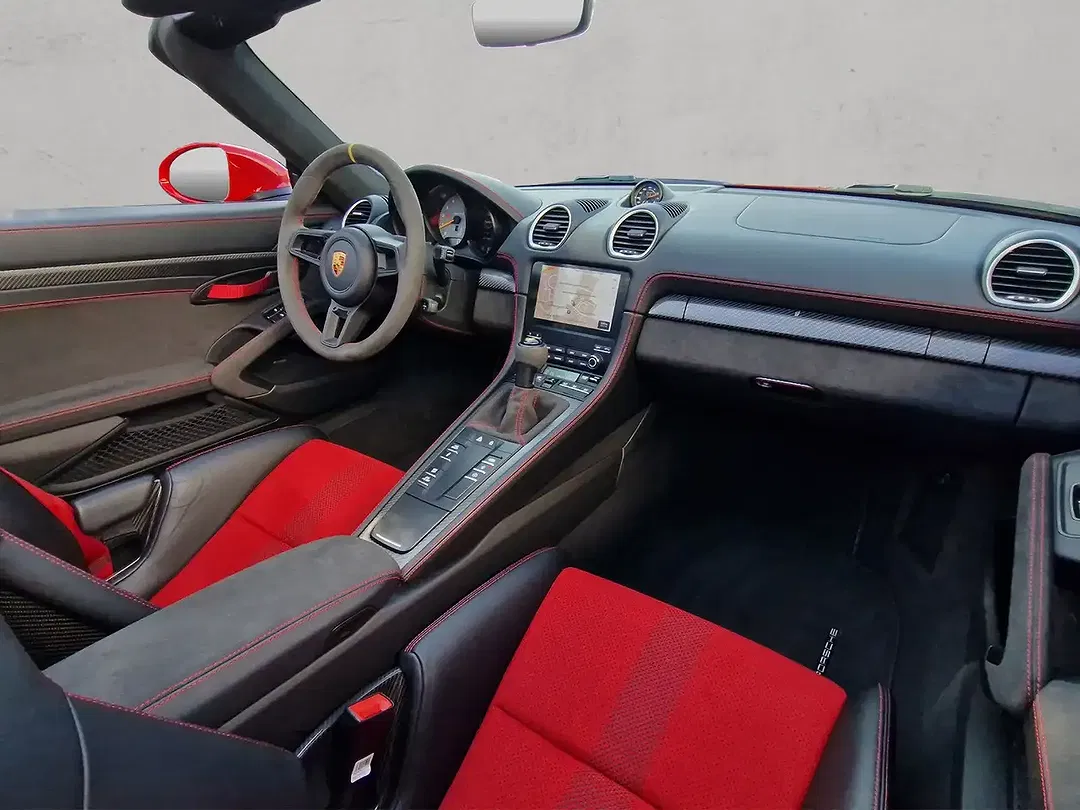 Porsche Boxster - Thumbnail 11