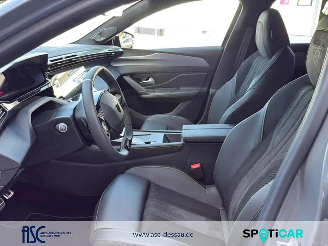 Peugeot 408 - Thumbnail 11