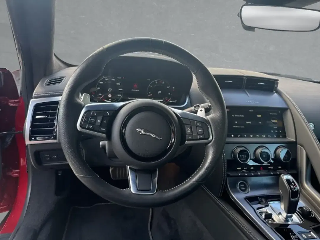 Jaguar F-Type - Thumbnail 14