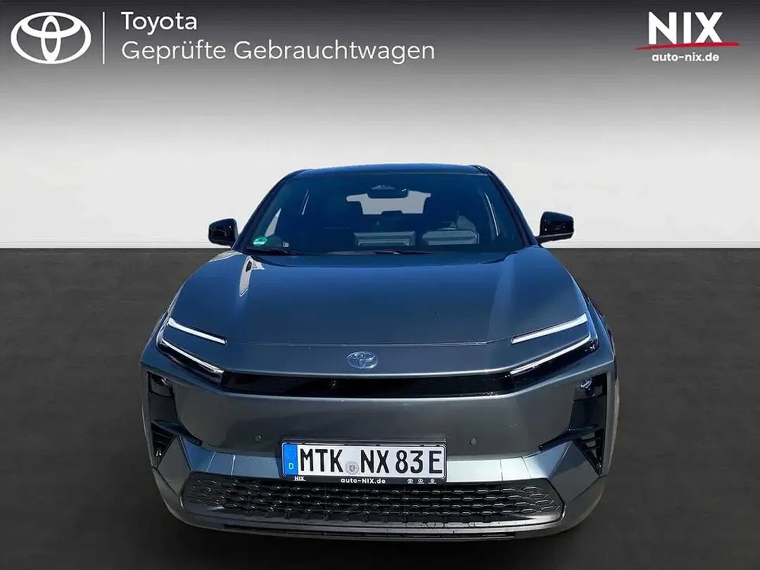 Toyota C-HR - Thumbnail 5