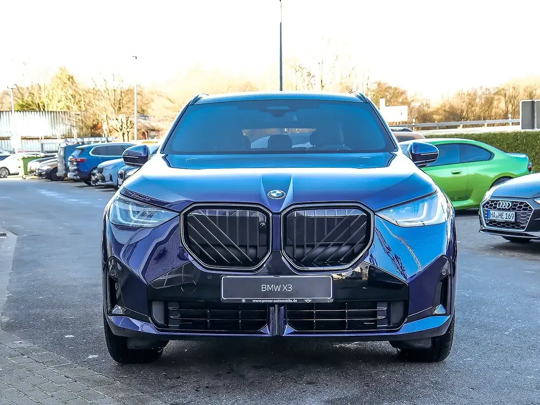 BMW X3 - Thumbnail 4