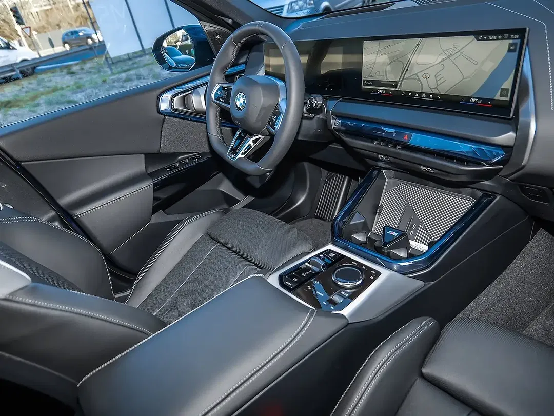 BMW X3 - Thumbnail 6