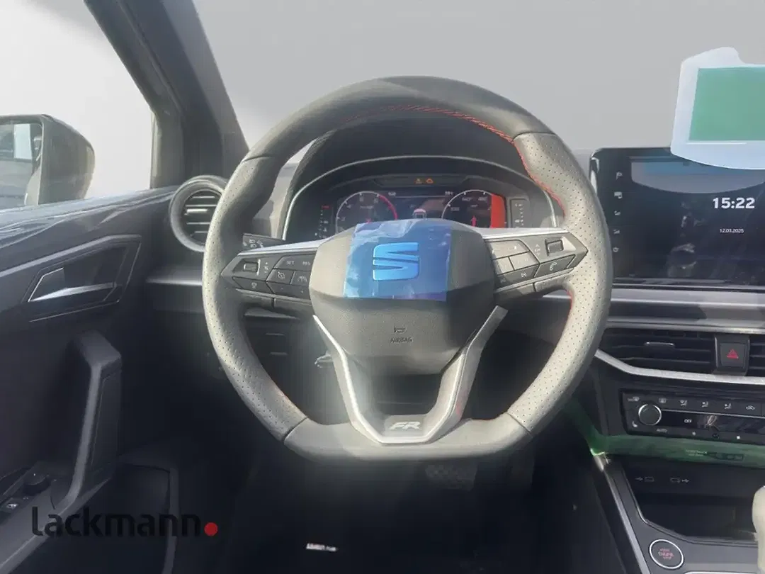 SEAT Arona - Thumbnail 14