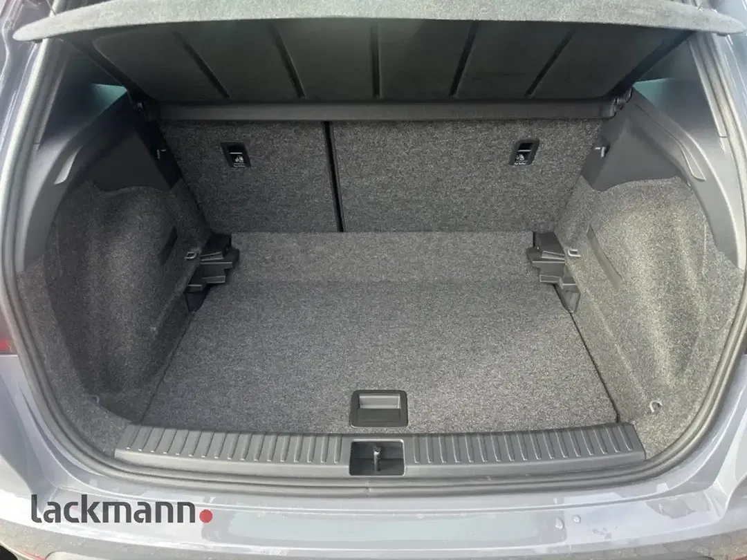 SEAT Arona - Thumbnail 7