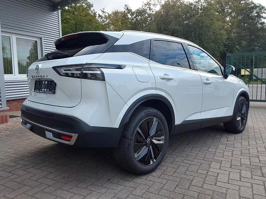 Nissan Qashqai - Thumbnail 2