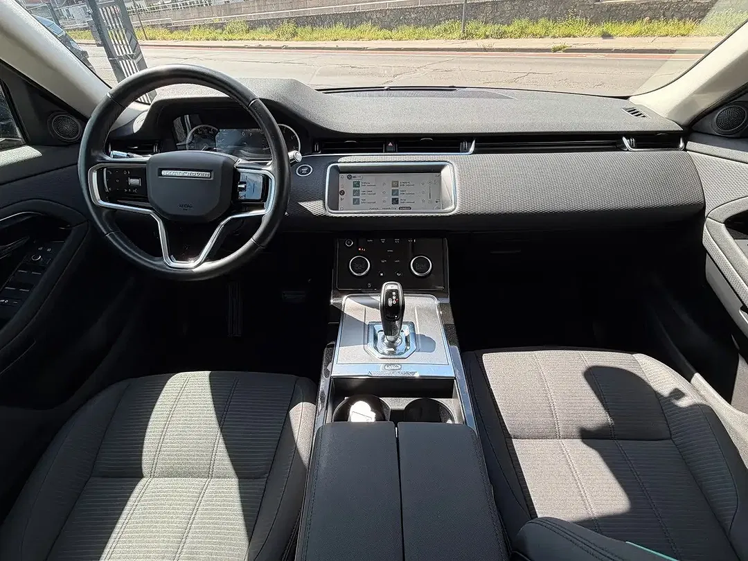 Land Rover Range Rover Evoque - Thumbnail 13