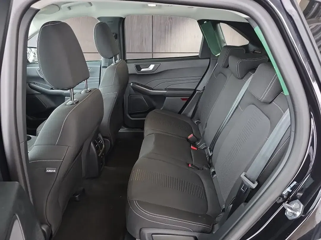 Ford Kuga - Thumbnail 15