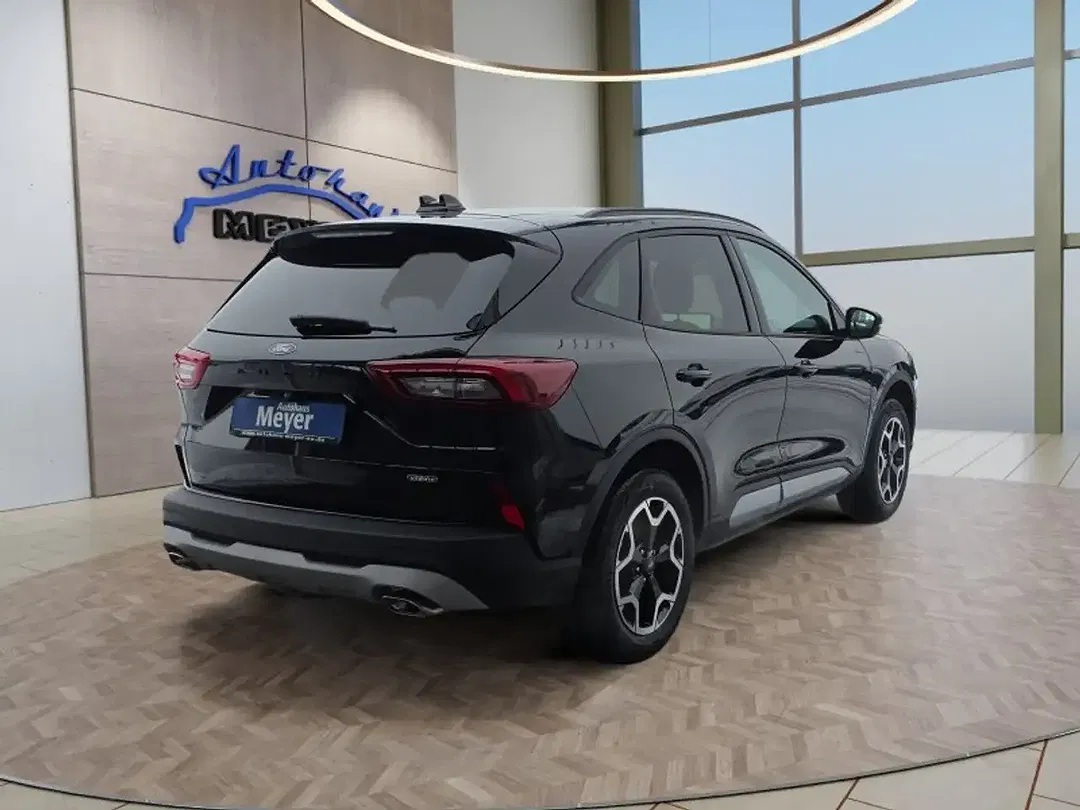 Ford Kuga - Thumbnail 5